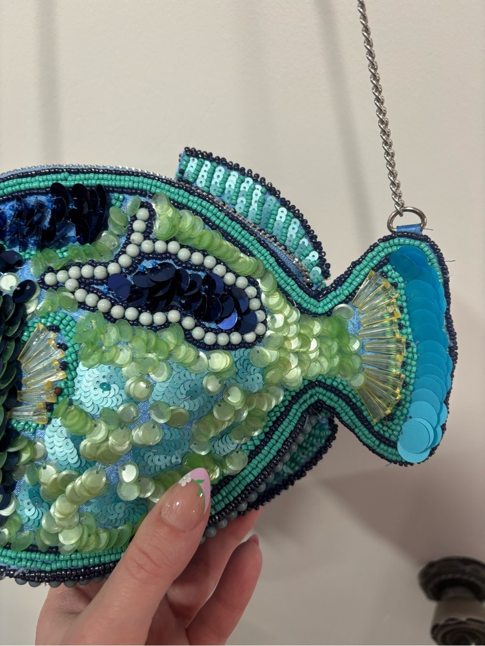 VIRAL Beaded Fish Crossbody Bag - Blue Green - Picture 6 of 7